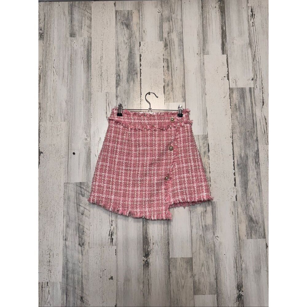 Pink Plaid Tweed Mini Skirt Womens Size XS 2 Frayed Hem Pearl Button Skort